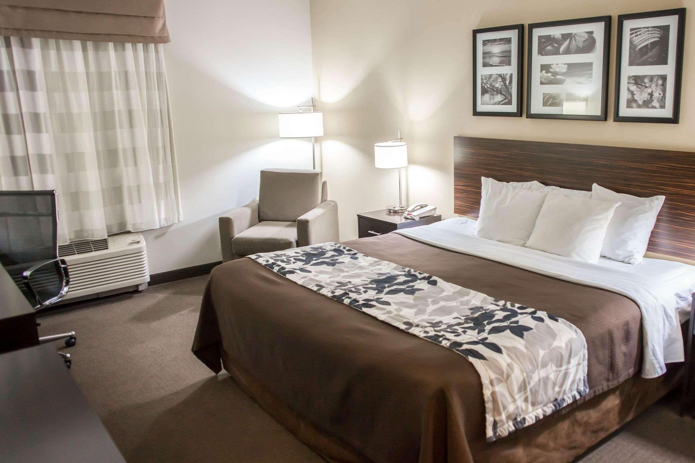 Hotel Sleep & Indoor Waterpark