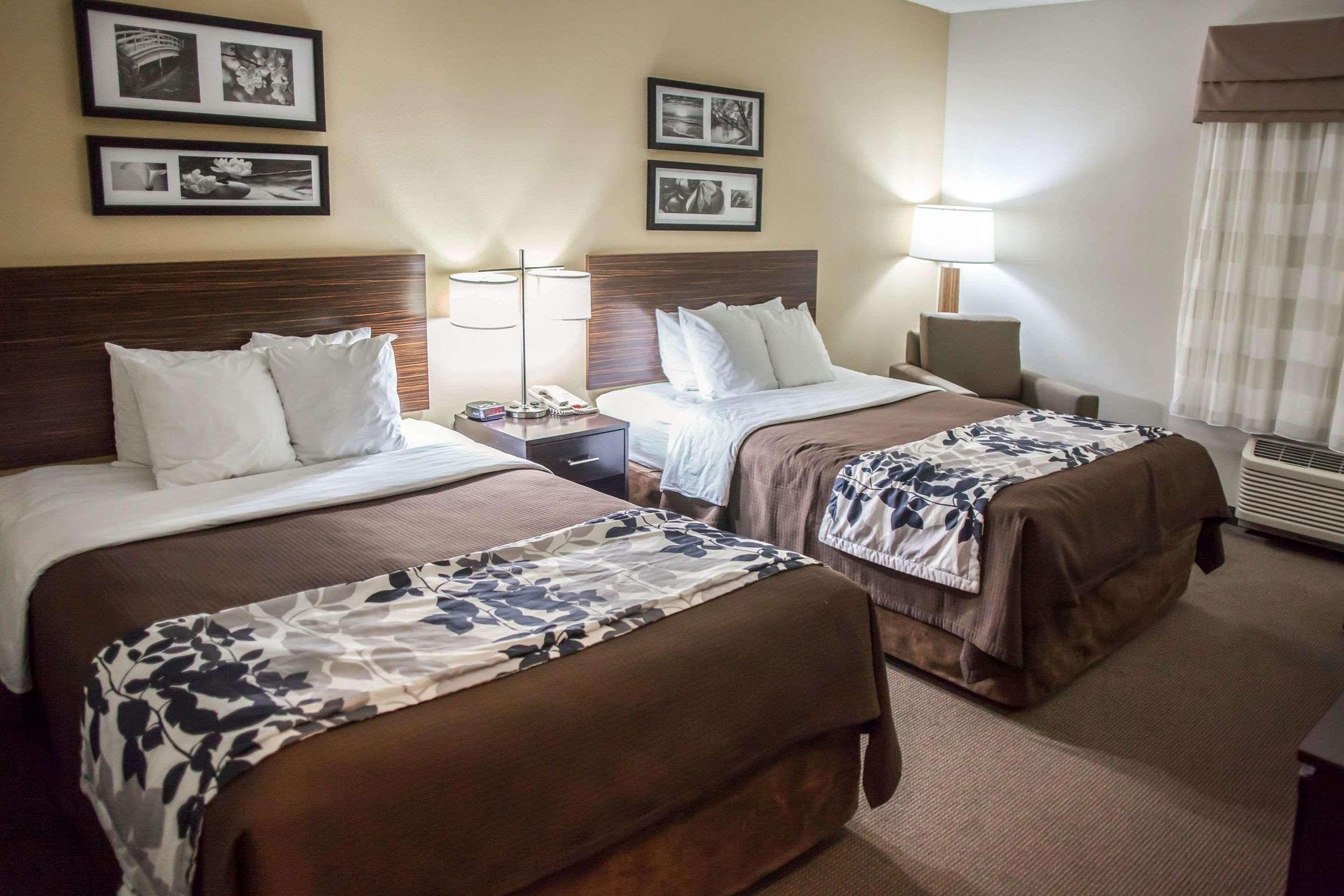 Hotel Sleep & Indoor Waterpark 3*