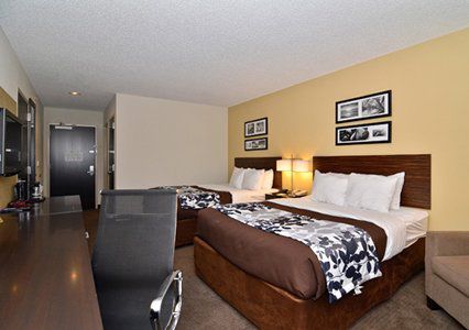 Sleep & Indoor Waterpark Hotel 3*